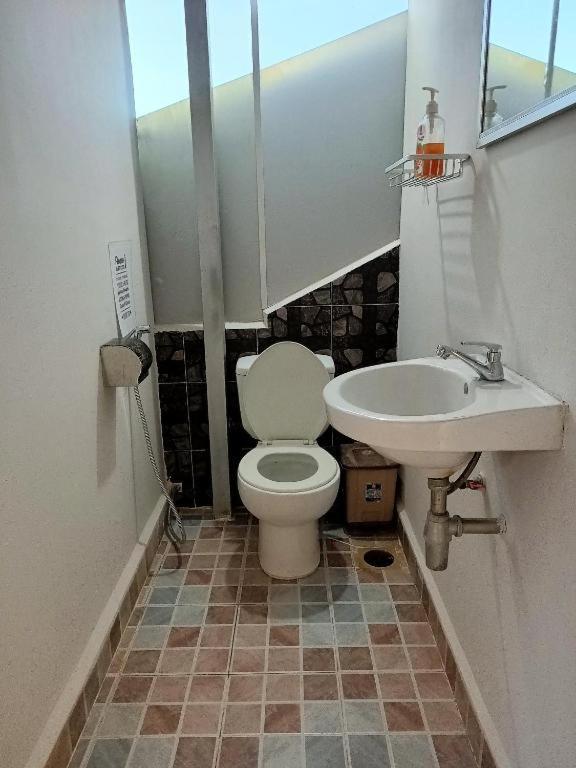Ganesha Hostel Battambang Ngoại thất bức ảnh